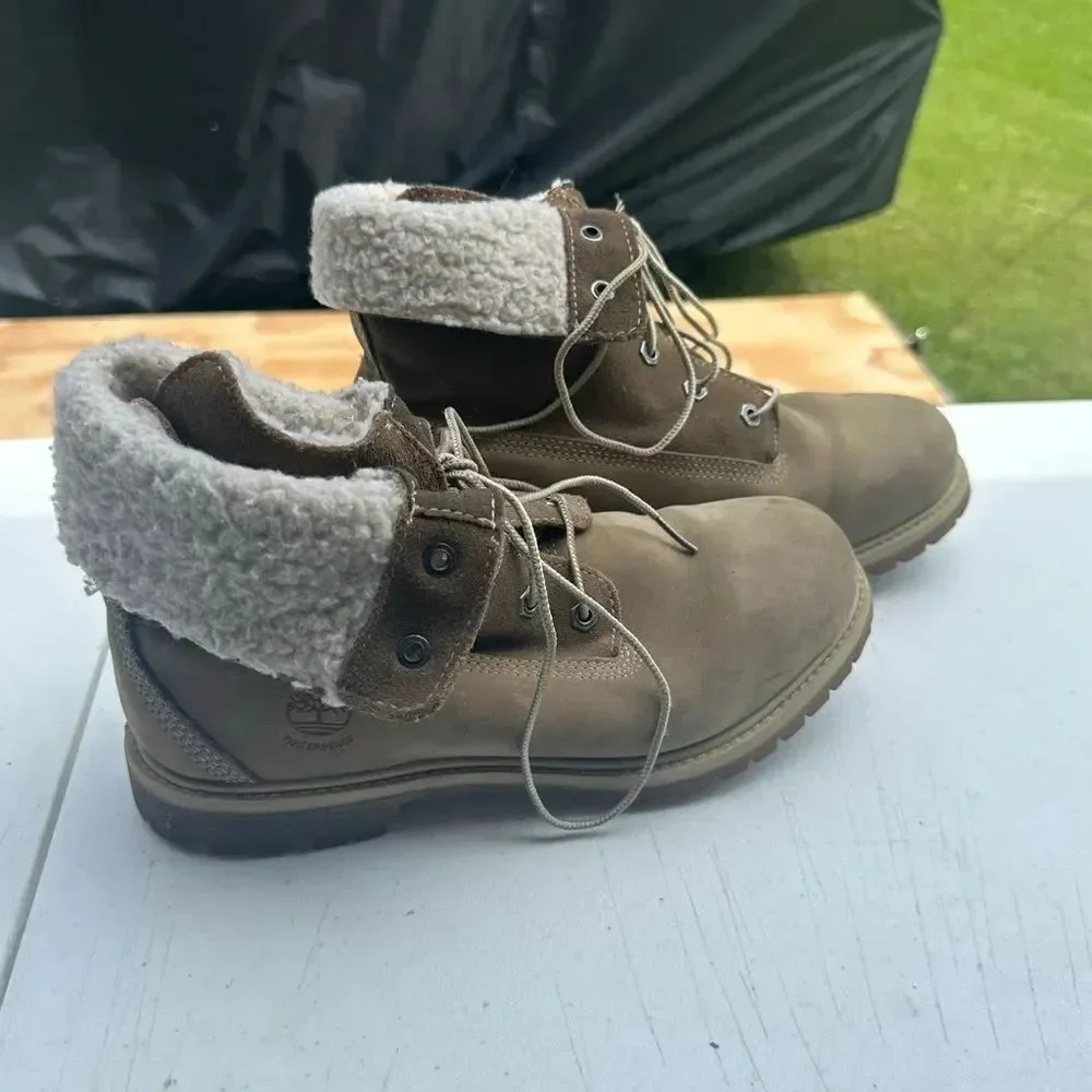 Timberland Tan Fold-Over Shearling Boots